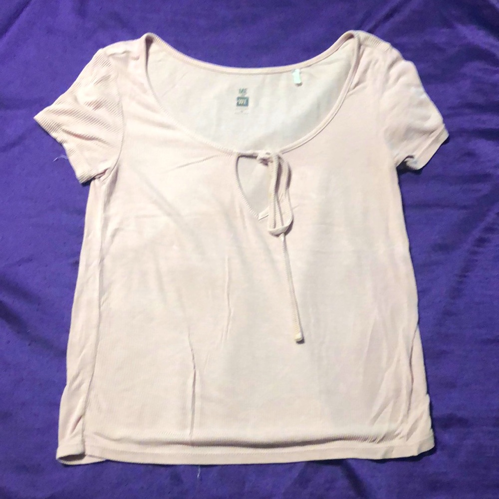Keyhole short sleeve top